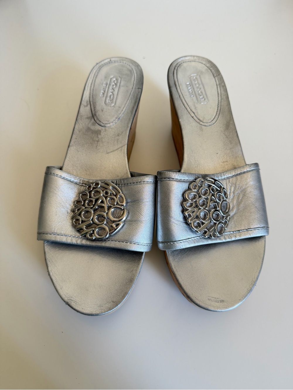 Coach Judith Metallic Silver Wedge Slide Sandals 8.5b - Picture 8 of 8
